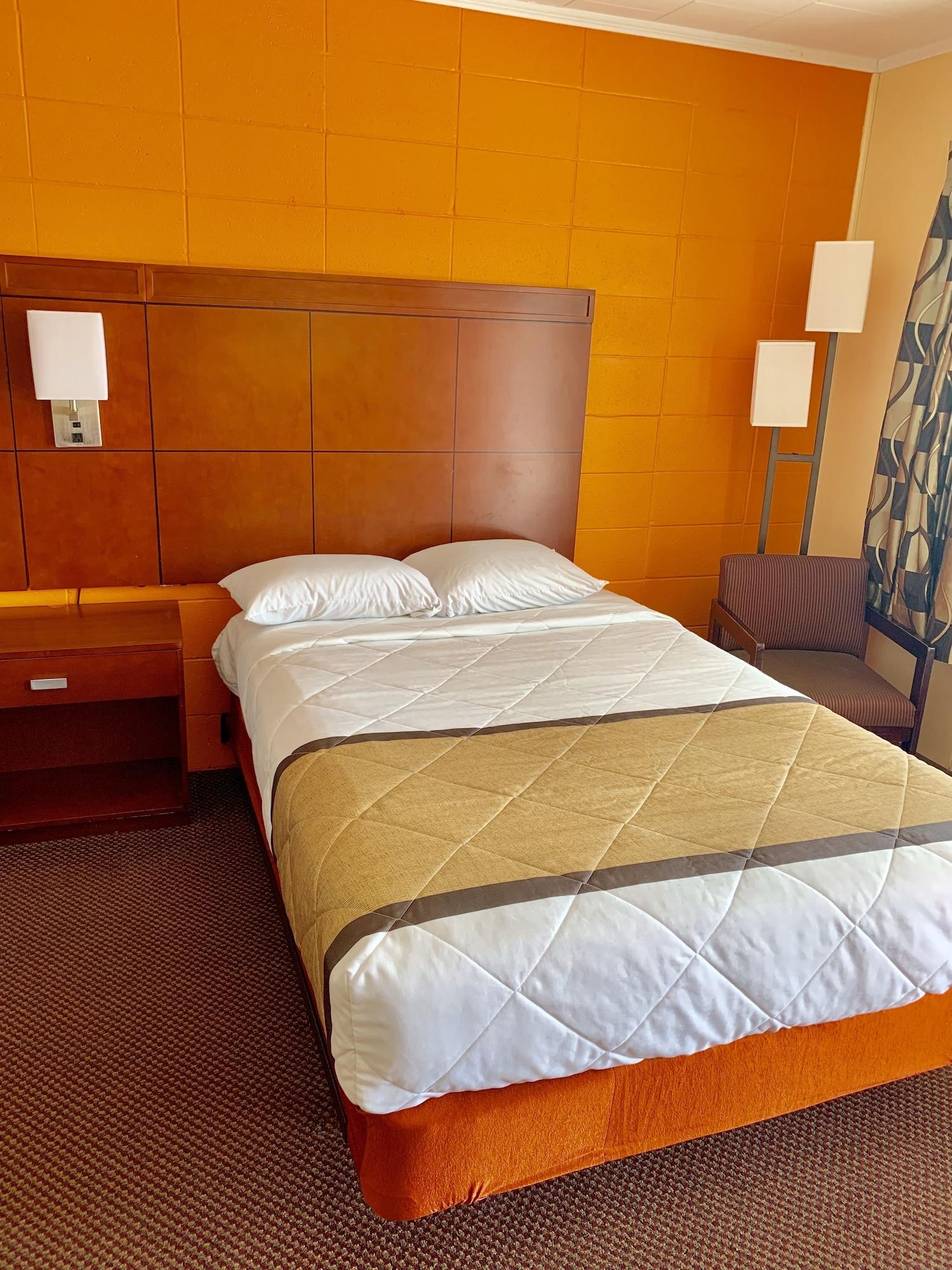 Budget Inn Mifflintown Екстериор снимка